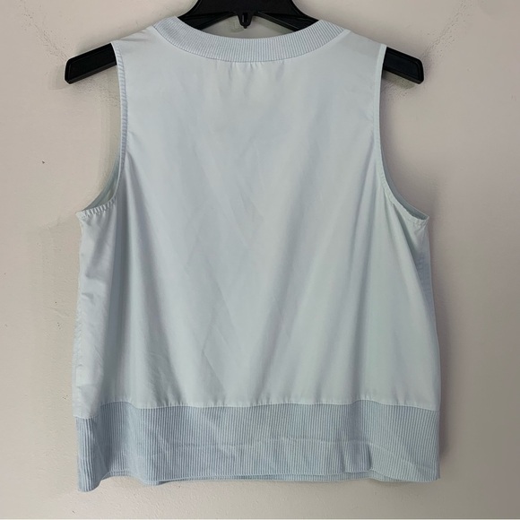 Athleta Zephyr Shell Women's Tank Top
Light Blue Size Medium - Picture 4 of 9
